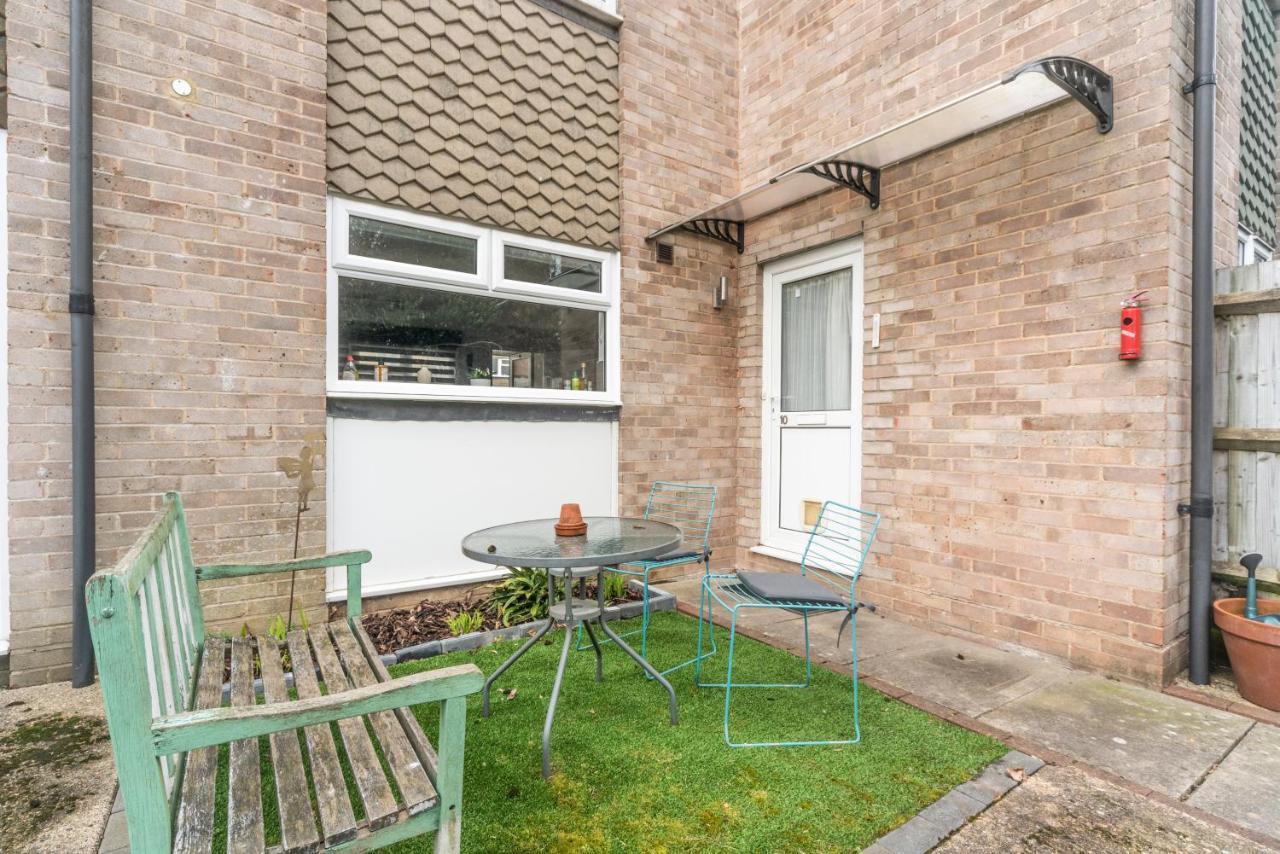 10 Boutique Studio Apartment Near Tube - Quiet Location Little Missenden Bagian luar foto